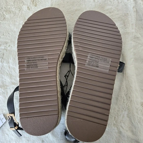 NWT Torrid  Women's Fisherman Platform Sandals size 9.5 WW - Picture 6 of 11
